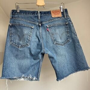 Vintage Y2K Levi's 505 Straight Cutoff Denim Jean Shorts Long Jorts Womens 33